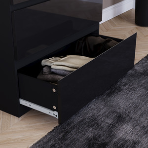 Vida Designs Glinton 4 Piece FSC Certified Bedroom Set- Black by Vida Designs