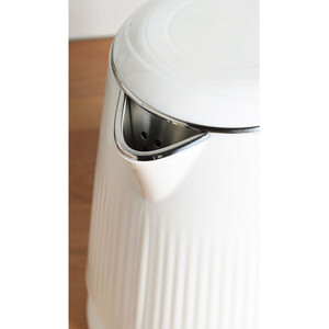 My Kitchen Cream Kettle - White by My Kitchen