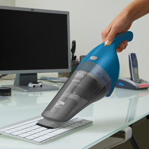 Black and Decker 7.2V Lithium-Ion Wet Dry Cordless Dustbuster - Blue by Black and Decker