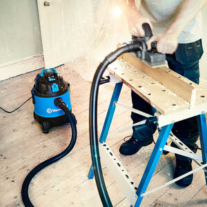 Vacmaster 20 Litre Wet Dry Cleaner With Power Take Off - Blue by Vacmaster