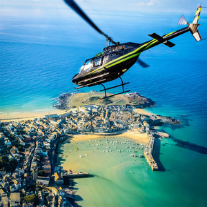 Ultimate Helicopter Experience - Red by Find Me A Gift
