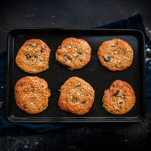 MasterClass Vitreous Enamel Baking Tray - Black / 24cm by MasterClass