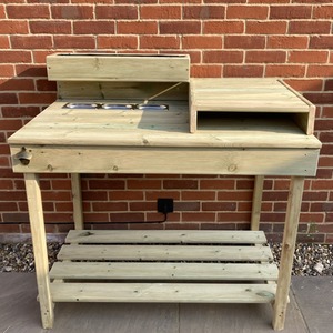 Outdoor Pizza Oven Table by The Outdoor Kitchen Makers