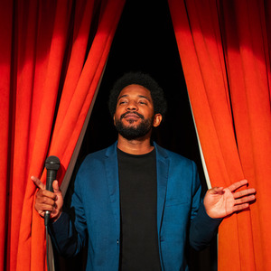 Comedy Night for Four Gift Experience - Red by Find Me A Gift