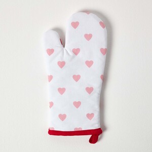 Red Hearts Cotton Oven Glove - Red by Homescapes