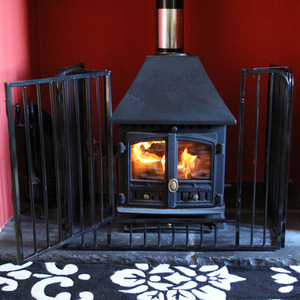 Fire Guard Safety Wood Burner Screen Black - Black by Actiasgear