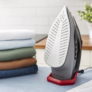 Power Steam Elite 3000W LED Steam Iron - Black by Morphy Richards