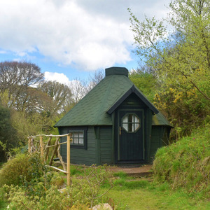 Two Night Charming Getaway Experience Box - White by Buyagift