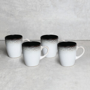 Set of 4 Black Kyanite Mugs - Black and White