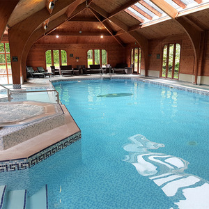 Indulgent Spa Days Gift Experience Box - White by Buyagift