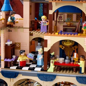 LEGO Disney 43222 Disney 100th Anniverary Castle - various by Lego