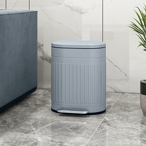 HOMCOM 20L Kitchen Bin with Soft-close Lid and Pedal by HOMCOM