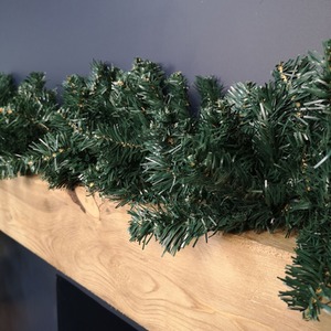 Plain Christmas Garland with 200 Tips - Green by Samuel Alexander