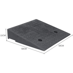 Set of 2 Striped Rubber Non-Slip Car Ramps - Black / 50*50*11cm by Livingandhome