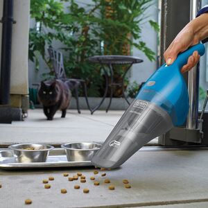Black and Decker 7.2V Lithium-Ion Wet Dry Cordless Dustbuster - Blue by Black and Decker