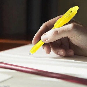 2PCS Invisible Ink Secret Message Pens Set with Light - Yellow by UMKY