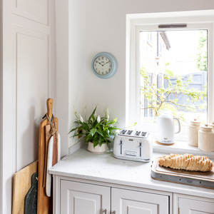 Wall Clock with Long-lasting Baterry-powered Mechanism -Blue - Blue by Living Nostalgia