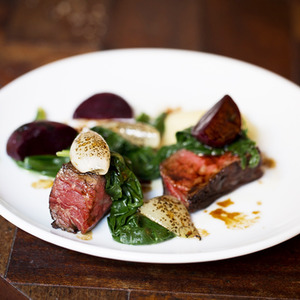 Gourmet Dining Experience Box - White by Buyagift