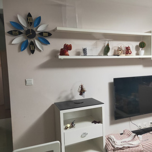 Leaf-Shaped Silent Wall Clock - Black Blue White by Livingandhome