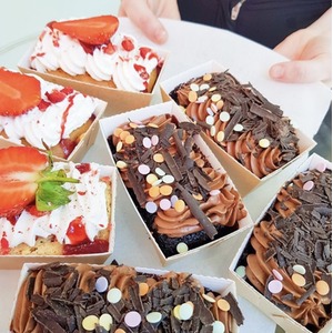 Single Portion Mini Loaf Moulds by Bakery Direct