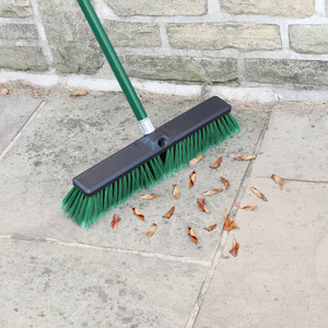 Heavy Duty Outdoor Yard Sweeping Brush - Green by JVL