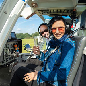 25 Mile Helicopter Tour with Bubbly for Two Gift Experience - White by Buyagift