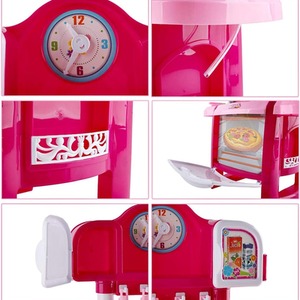 Miniature Kitchen with Light, Sound and Water Features - Pink