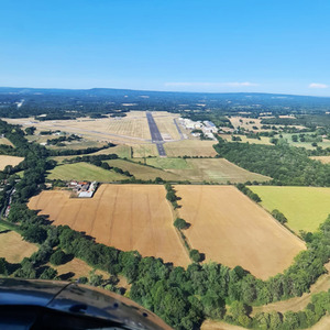 60 Minute Extended Flying Lesson Gift Experience - White by Buyagift