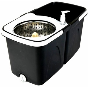 Black Spin Mop And Bucket With 3 Microfibre Heads - Black by Gr8 Home