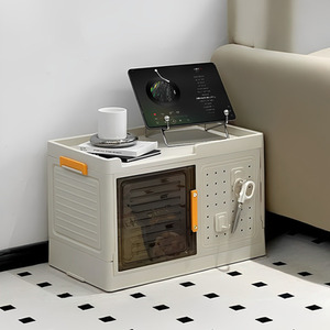 Mobile Folding Storage Chest by komore