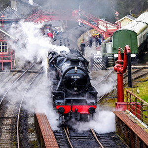 Steam Train Experience for Two - Red by Find Me A Gift