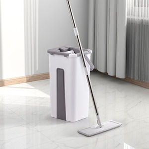 Livingandhome Flat Mop Bucket Set with 3 Pads - White by Livingandhome