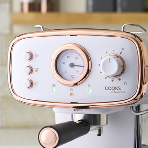 15-Bar Retro Espresso Coffee Machine by Cooks Professional