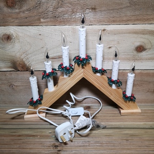 Premier 7 Flickering Bulb Christmas Candle Bridge - White by Samuel Alexander