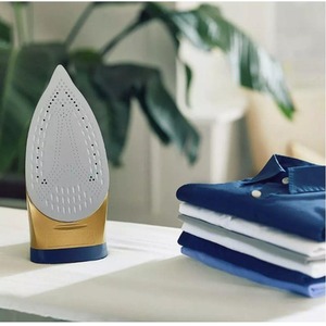 Breville VIN413 SuperSteam 2600W Corded Steam Iron Navy - Navy by Breville