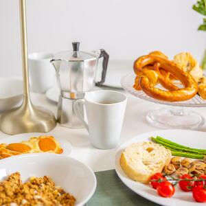 16 Piece Classic White Dinner Set - White by Argon Tableware