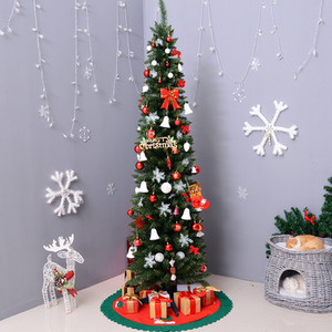 HOMCOM 6ft Artificial Pine Christmas Tree - Green by HOMCOM