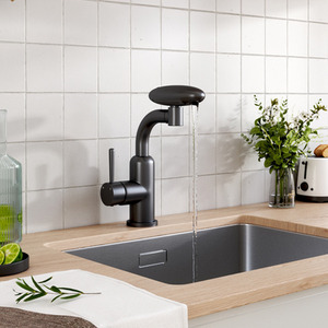 Pull-Out Extendable Tap with Multiple Water Flow Modes - Black by komore