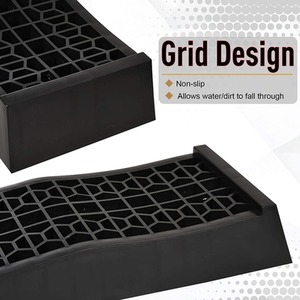 HOMCOM Pair of 2 Low Entrance Plastic Curb Ramps - Black by HOMCOM