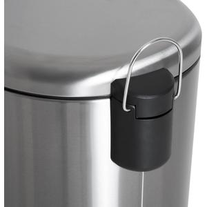 HOMCOM Foot Stainless Steel Metal Pedal Bin - Black and silver tone by HOMCOM