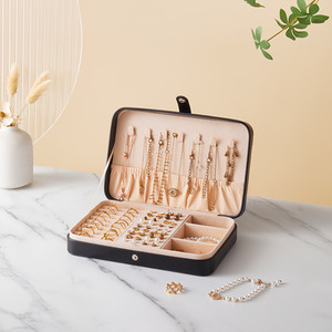 Soft Travel Jewellery Storage Box - Black by komore