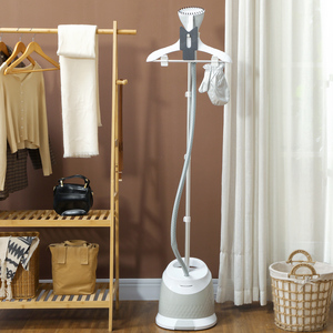 HOMCOM Clothes Steamer Upright Wrinkle Remover with Large 1.8L Water Tank - Grey by HOMCOM