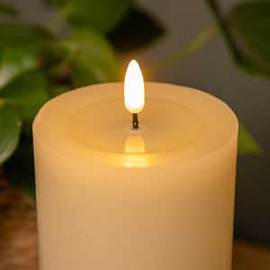 Cream Wax Melted Pool Effect Candle with Timer Function - Cream by Samuel Alexander