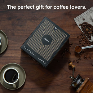 Aluminium Stovetop Espresso Maker - Silver / 600ml by VonShef