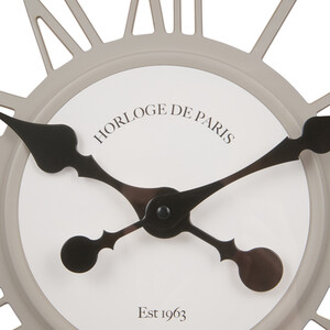 White Round 3D Clock - White