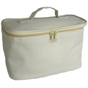Cream Cooler Picnic Bag - Cream by Red Hamper