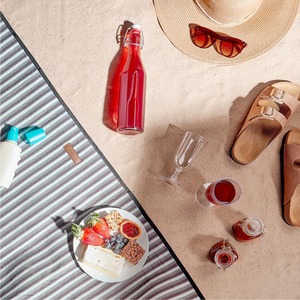 Picnic Blanket with Faux Leather Carry Handle - Grey / 220cm by VonShef