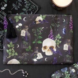 Venom and Vines Print Makeup Bag - Black by Kingsbury Gifts