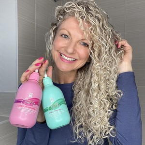 Four Curls Hydrating Essentials Bundle - Blue by Give Me Cosmetics