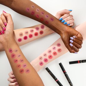 essence The Slim Stick Lipstick - Over the Nude by essence